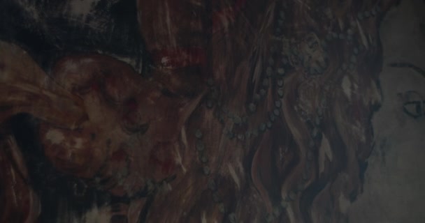 Повільний Вид Маянську Культуру Барвисті Картини Літаючих Птахів Вид Збоку — стокове відео
