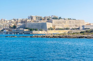 Sliema 'dan Valletta, Malta' ya görüntü