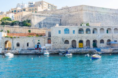Sliema 'dan Valletta, Malta' ya görüntü