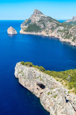 Mallorca, Balearic Adaları: Mirador Colomer 'den Kaptan de Formentor görüldü