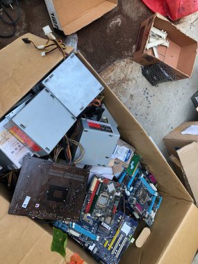 22 Temmuz 2023 tarihli elektronik devre kartı.