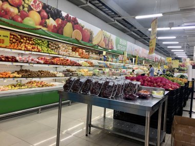 Meyveli süpermarket, Kudus Eylül 2023