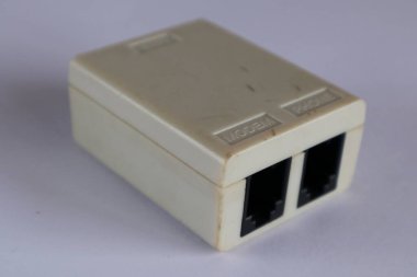 Jepara, 31 Agustus 2024 - RJ45 LAN ayırıcısını kapat