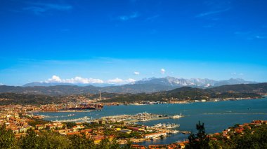 Körfezin tepesinden San Sebastian manzaralı, San Sebastian, İspanya