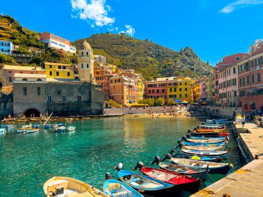 Vernazza, İtalya 'nın güzel manzarası