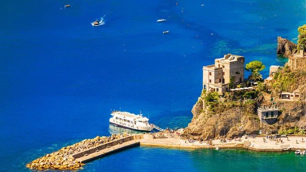 Sicilya 'nın güzel orischia kasabasının hava manzarası.