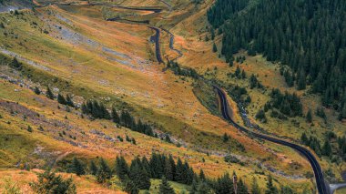 Majestic Transfagarasan: Romanya 'nın Efsaneler Yolu