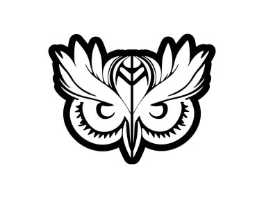 Polinezya tasarımlı siyah beyaz baykuş yüzü dövmesi..