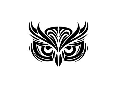 Polinezya tasarımlı siyah beyaz baykuş yüzü dövmesi..