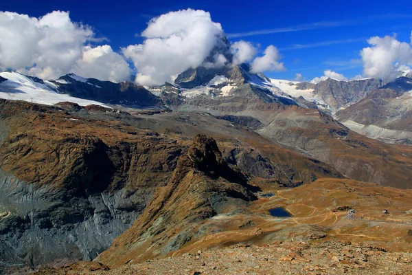 Sviçre Nin Güneyinde Zermatt Yakınlarında Gornergrat Dağı Nın Eteklerinde Kısmen — Stok fotoğraf