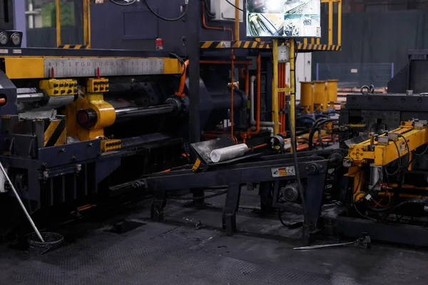 Mekan Fabrikadaki Modern Ekipman Deneysel Ekipman Metalle Çalış — Stok fotoğraf