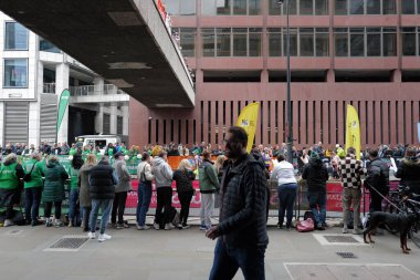 Londra-APRIL 21: Londra Maratonu 21 Nisan 2024 'te Londra, Birleşik Krallık, İngiltere' de..