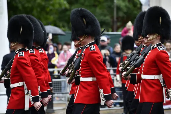 Londra, Birleşik Krallık-15 Haziran 2024: Londra Renkli Süvari Birliği