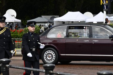 Londra, İngiltere, Uk-15 Haziran 2024: Buckingham sarayı kraliyet geçidi, Londra İngiltere