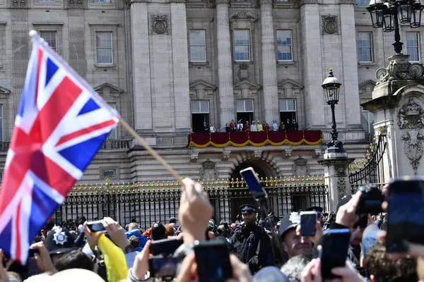 Londra, İngiltere, Uk-15 Haziran 2024: Buckingham sarayı kraliyet geçidi, Londra İngiltere