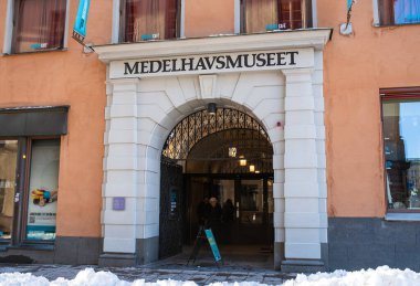 Stockholm, İsveç - 10 Mart 2023: Akdeniz Müzesi (Medelhavsmuseet) Akdeniz ve Yakın Doğu Antikacıları Müzesi