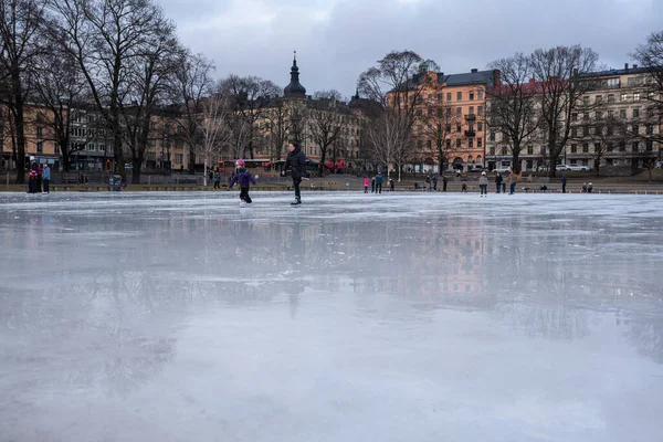 Stockholm Sveç Mart 2023 Vasaparken Halka Açık Buz Pateni Sahası — Stok fotoğraf