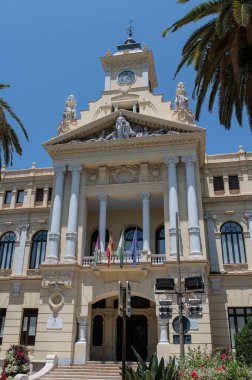 Mlaga, İspanya - 5 Temmuz 2023: Mlaga Belediye Binası (La Casona del Parque)