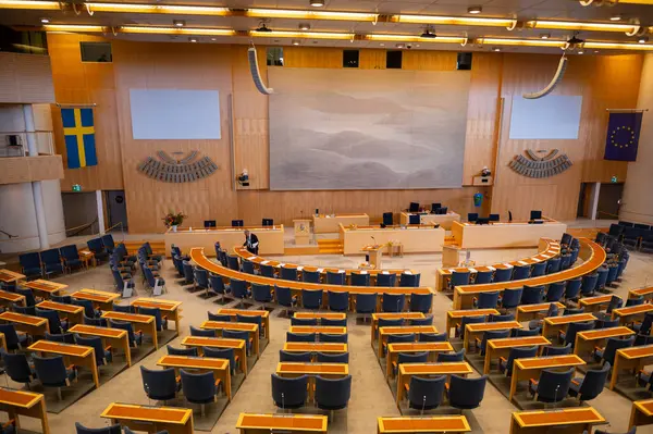 Stockholm, İsveç - 17 Eylül 2024: Riksdag of Swedish, genelkurmay binası, İsveç parlamentosunun merkezi, iç mekan