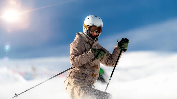 Porträt Einer Skifahrerin — Stockfoto