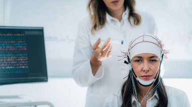 Nörobilim Laboratuvarı, EEG Taraması