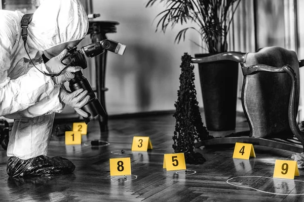 Politie Forensisch Rechercheur Fotografeer Misdaad Verzamelen Van Bewijs — Stockfoto