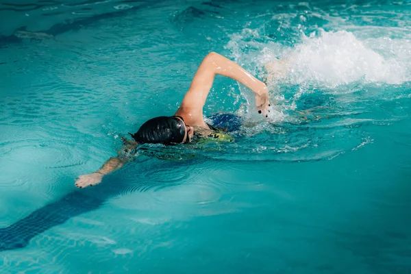 Rekreační Přední Plazit Plavání Bazénu — Stock fotografie