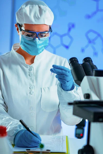 Young Scientist Working Her Lab — Stock Photo, Image