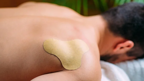 Herbal Pain Relief Patches for Shoulder Pain.