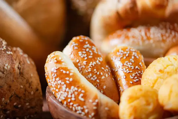 Ekmek Fırınlanmış Yiyecekler Kapatın Büyüleyici Fırın Konsepti — Stok fotoğraf