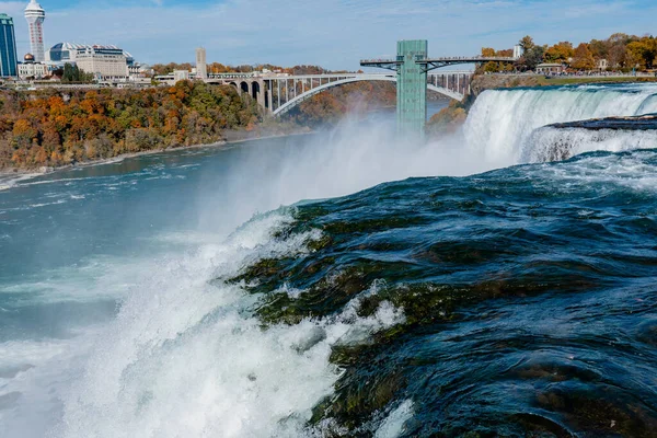 Niagarafallen Från Den Amerikanska Och Kanadensiska Sidan Regnbåge Över Vattenfallet — Stockfoto