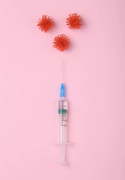 Vaccination Contre Covidé Seringue Contenant Des Molécules Virus Sur Fond — Photo