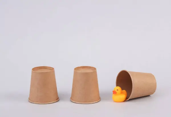 Gambling Cups Rubber Duck Cup — Stock Photo, Image