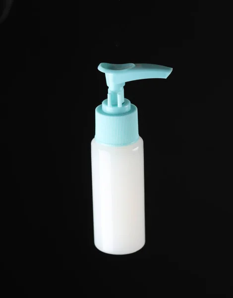 Dispenser Bottle Liquid Soap Cream Isolated Black Background — Stock Photo, Image