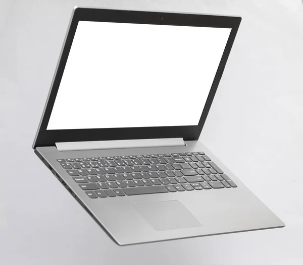 Laptop Attrappe Mit Weißem Bildschirm Schwebt Auf Grauem Hintergrund — Stockfoto