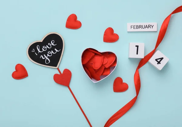 2月14日カレンダー バレンタインデー 創造的な組成 トップビュー — ストック写真
