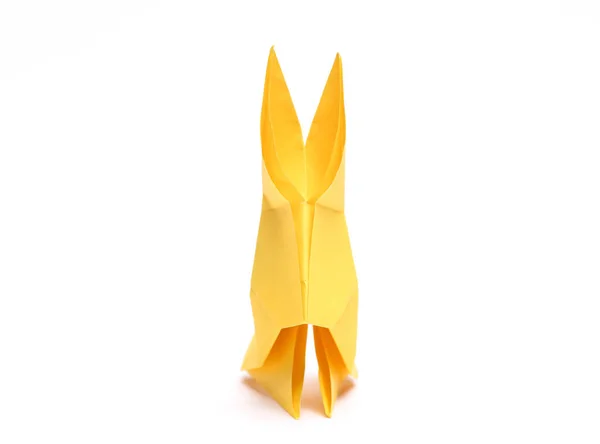 Coniglio Origami Carta Gialla Isolato Sfondo Bianco — Foto Stock
