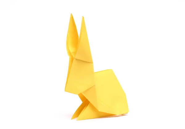 Beyaz Arka Planda Izole Edilmiş Sarı Kağıt Origami Tavşanı — Stok fotoğraf