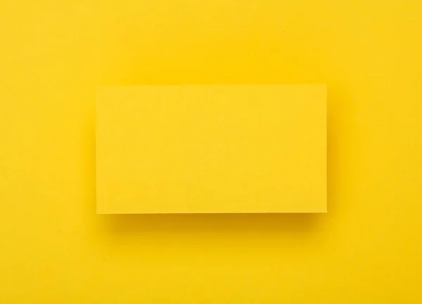 Yelow Blank Visitekaartje Voor Huisstijl Gele Achtergrond Creatieve Mockup — Stockfoto