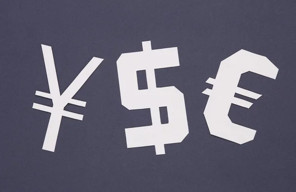 Papierschnittsymbol Von Dollar Yuan Und Bitcoin Auf Grauem Hintergrund — Stockfoto