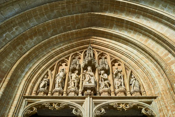 Bryssel Beigium Detalj Fasaden Vår Fru Sablon Kyrkan — Stockfoto