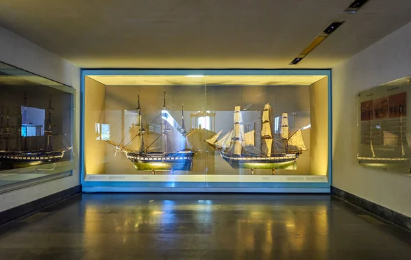 意大利那不勒斯 2019年7月1日 圣马丁诺租船馆的小型古代帆船模型 — 图库照片