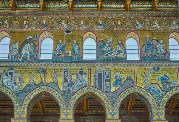 Monreale Włochy Października 2022 Bogate Bizantyjskie Mozaiki Katedrze Santa Maria — Zdjęcie stockowe