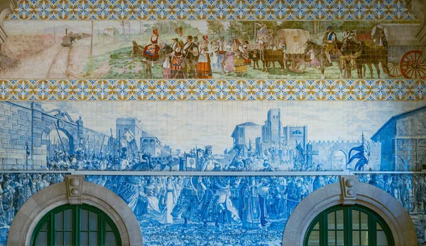 Porto Portugal April 2023 Azulejos Traditional Ceramic Tiles Painted Typical — Stock Photo, Image