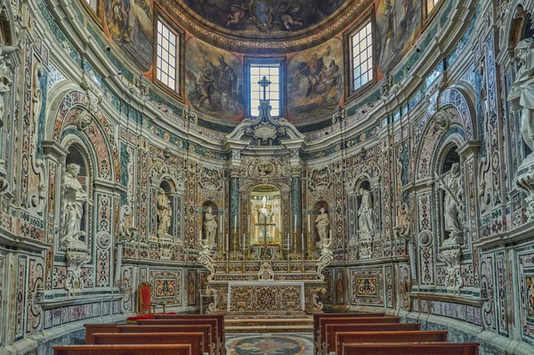 이탈리아 타란토 2022 스러운 조각품들 카날도 대성당에 바로크 양식의 예배당에 — 스톡 사진