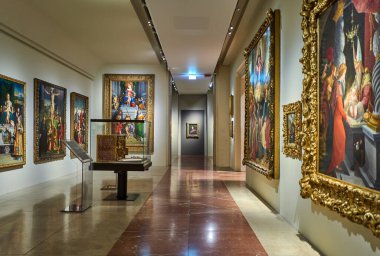 Modena, İtalya - 5 Mart 2019: Palazzo dei Musei (Müze Sarayı), Estense Galerisi 'nin resimleri