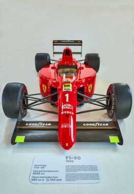 Maranello, İtalya - 6 Mart 2019: Ferrari Müzesi F1-90, yıl 1990