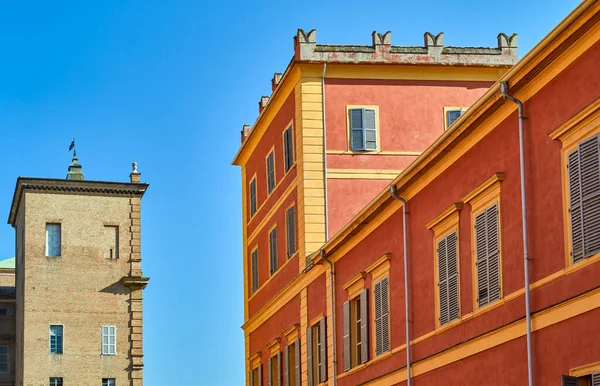 Modena Talya Tacoli Sarayı Nın Renkli Yüzü — Stok fotoğraf