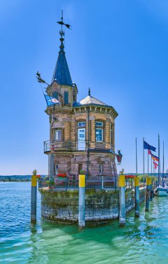 Constance, Almanya, Eski Deniz feneri Göl kıyısındaki ana limanın girişinde