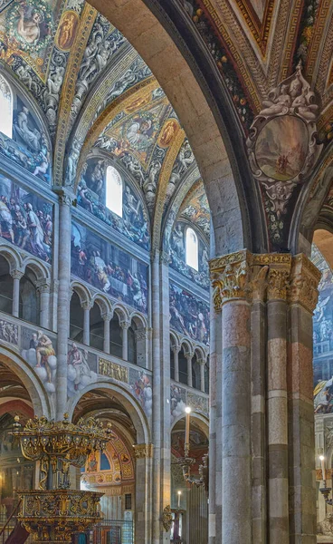 イタリア パルマ 2020 サンタマリア アサンタ大聖堂のフレスコ画の詳細 — ストック写真